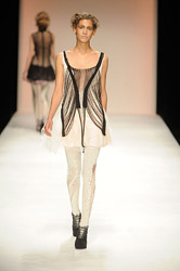 CATWALKING.COM