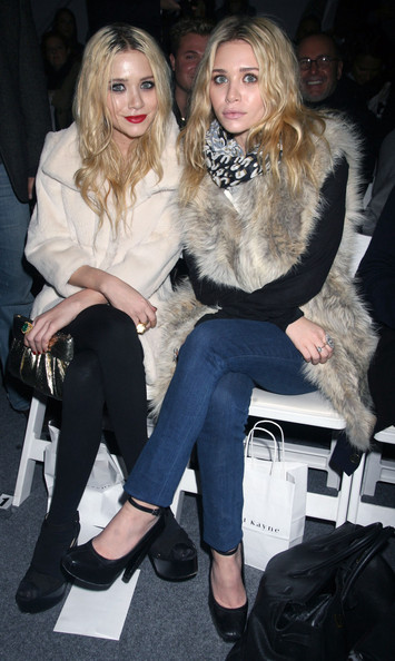 olsen twins fashion. Olsen twins launch a