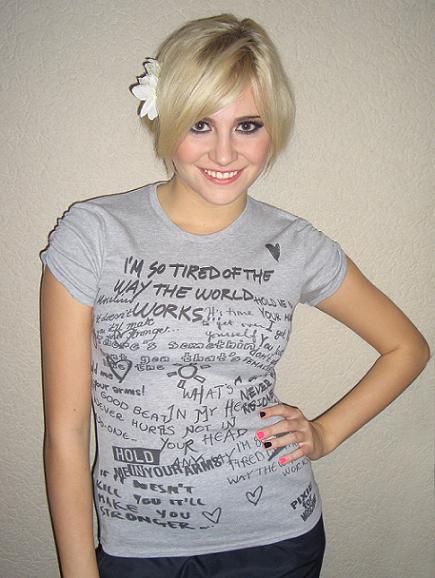 Pixie Lott in charity Moschino Tshirt