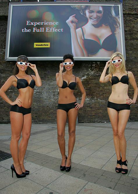 Wonderbra's Full Effect campaign and competition - my fashion life