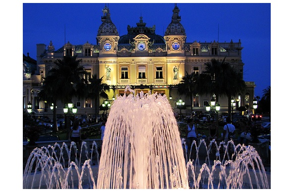 The famous “Casino de Monte-Carlo” by photographerglen