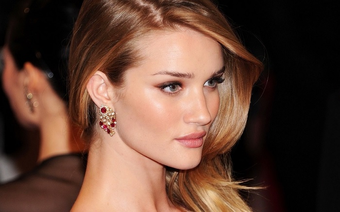 rosiehuntington-whiteley2