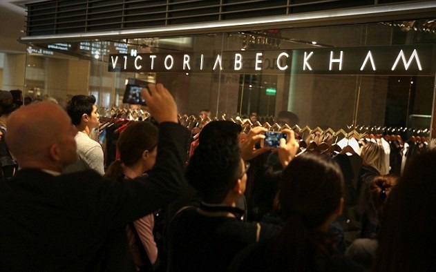 victoriabeckham-hongkong4