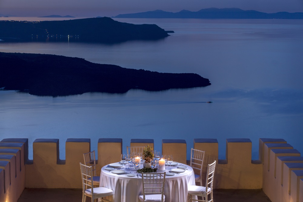 where to eat in santorini