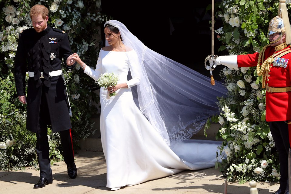 meghan-markles-givenchy-wedding-dress