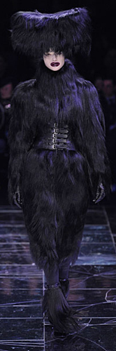 Paris Fashion Week: Alexander McQueen AW09 - my fashion life