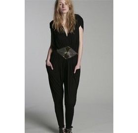urbanoutfitters-230409