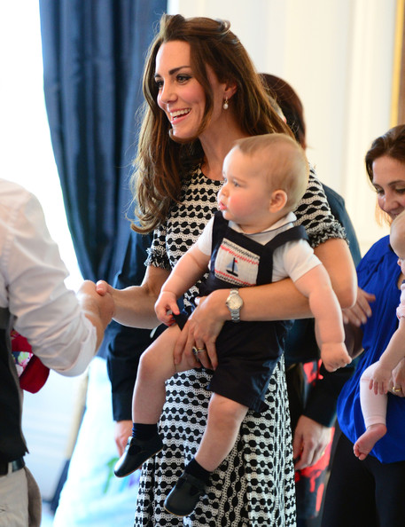 Kate Middleton's Tory Burch dress sells out in a few hours - my fashion life