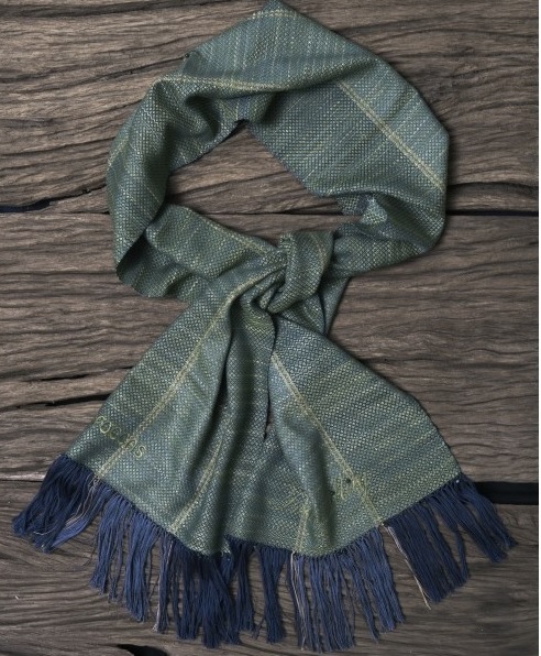 apoccas-scarf-2