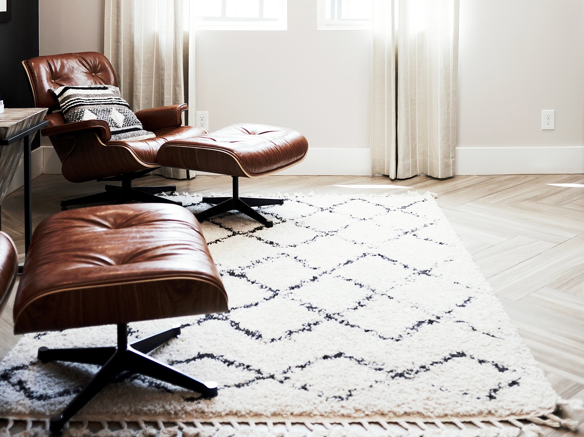 6 Helpful Tips To Buy A Rug