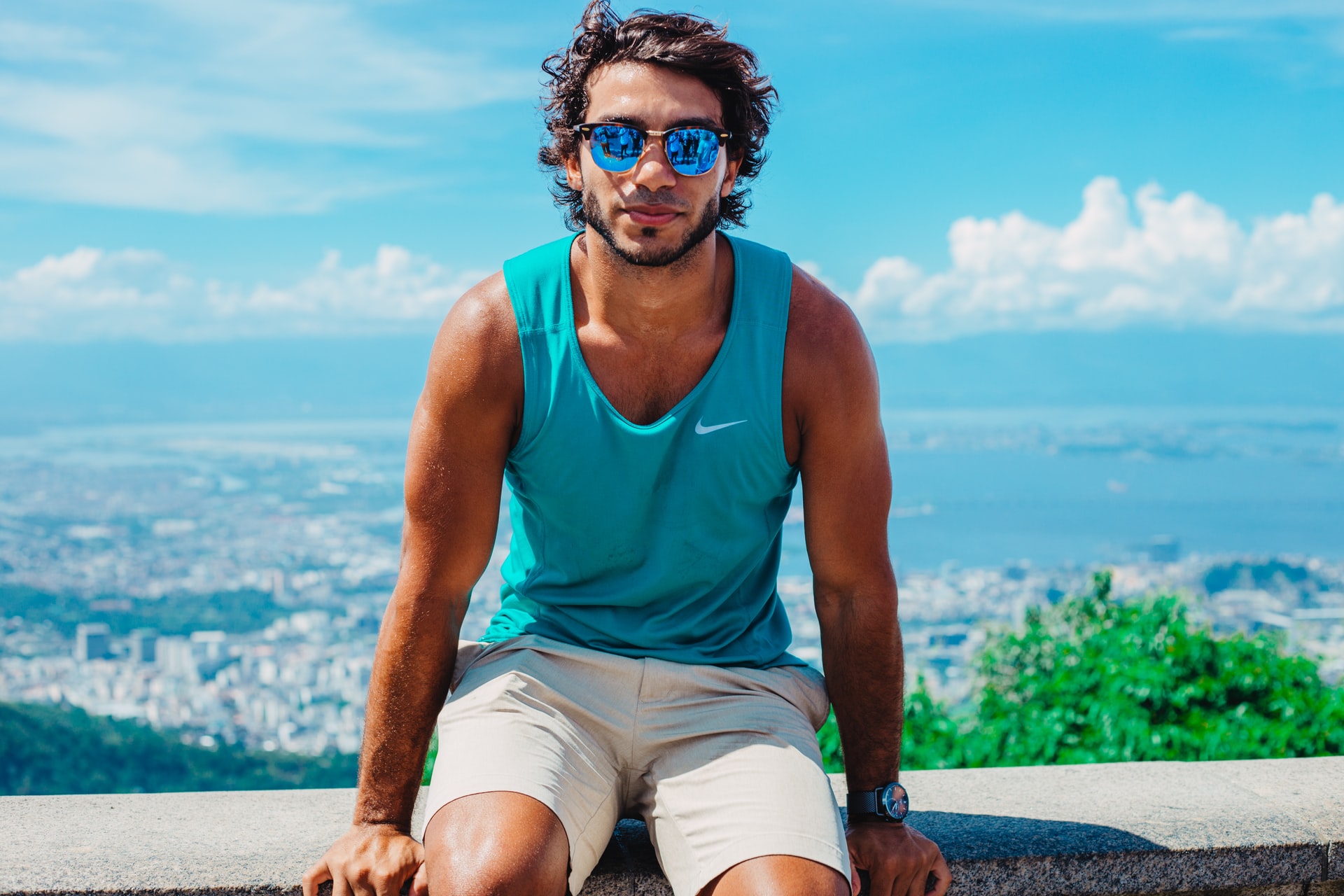 hot-guy-summer-6-summer-essentials-for-the-modern-man