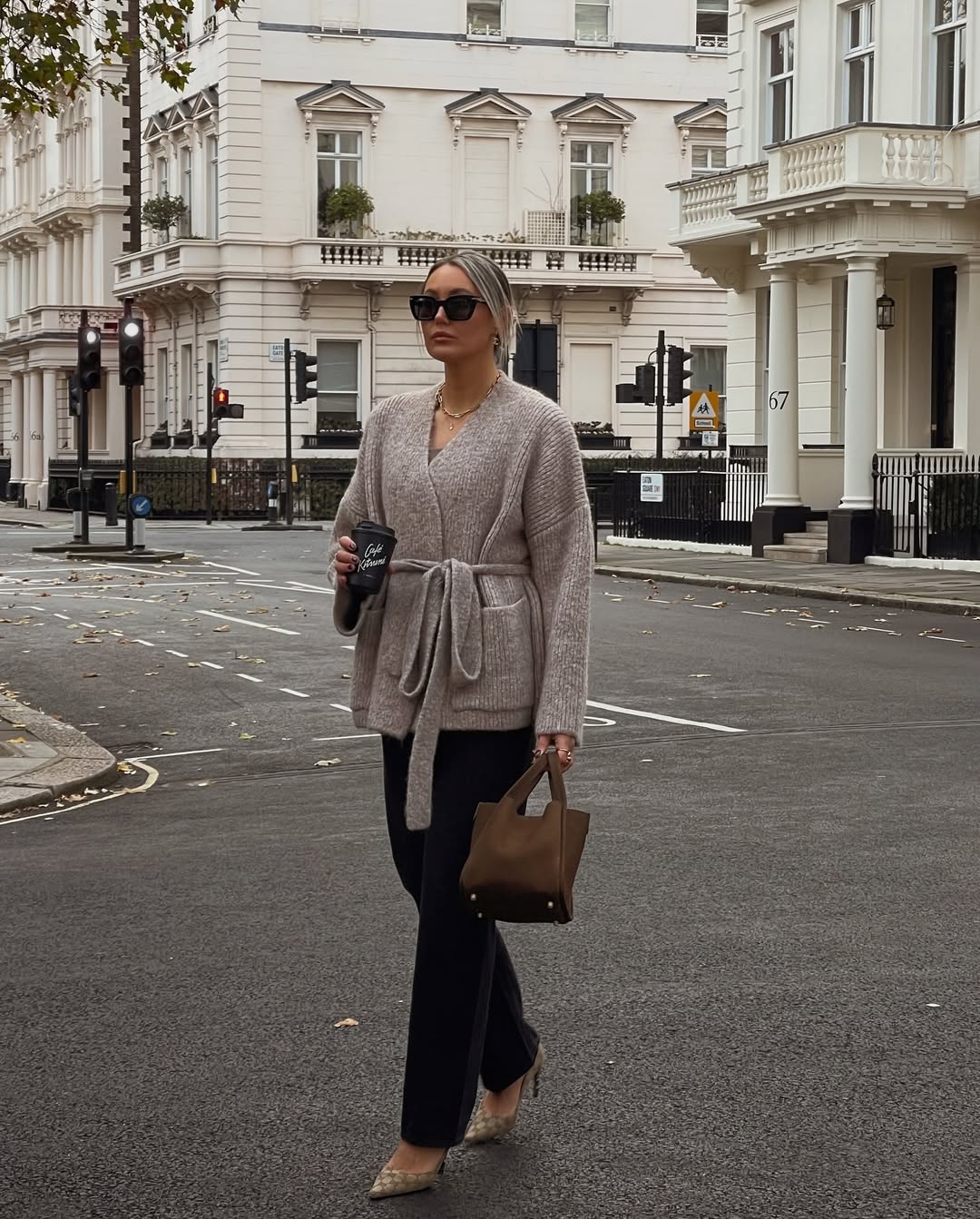 What To Wear To Brunch In Fall? These Outfit Formulas Nail It Every Time